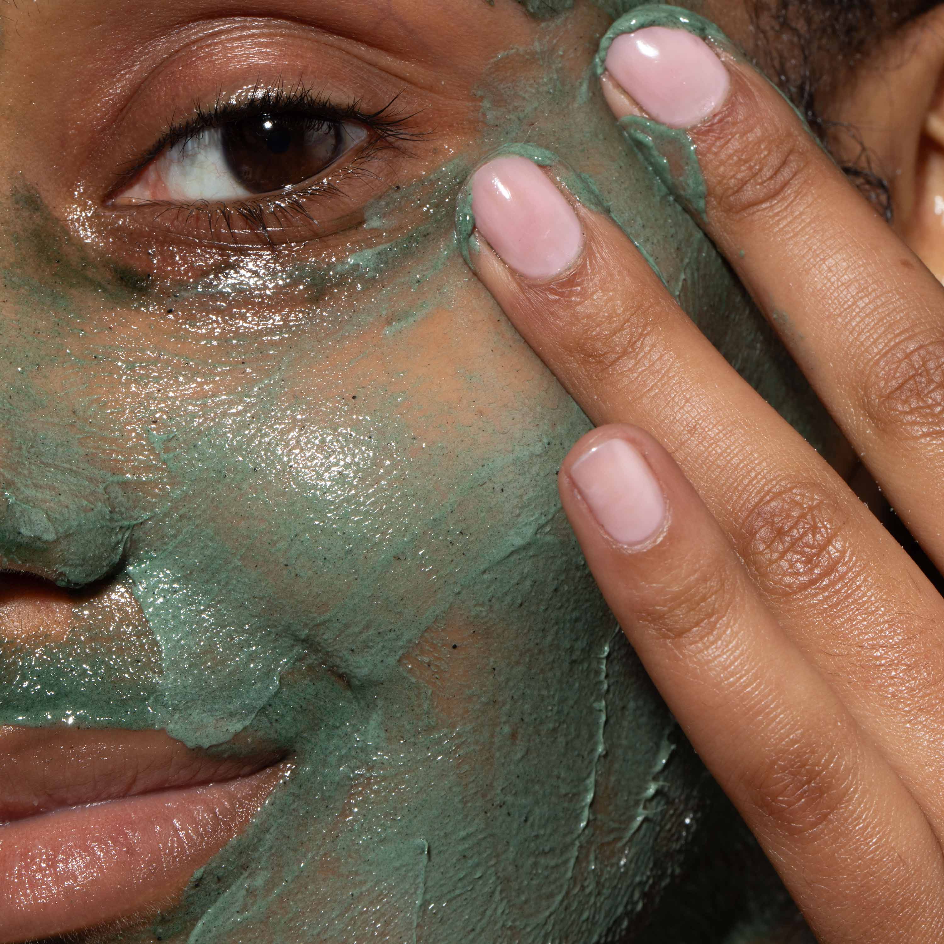 Refining Facial Polisher - Image 3